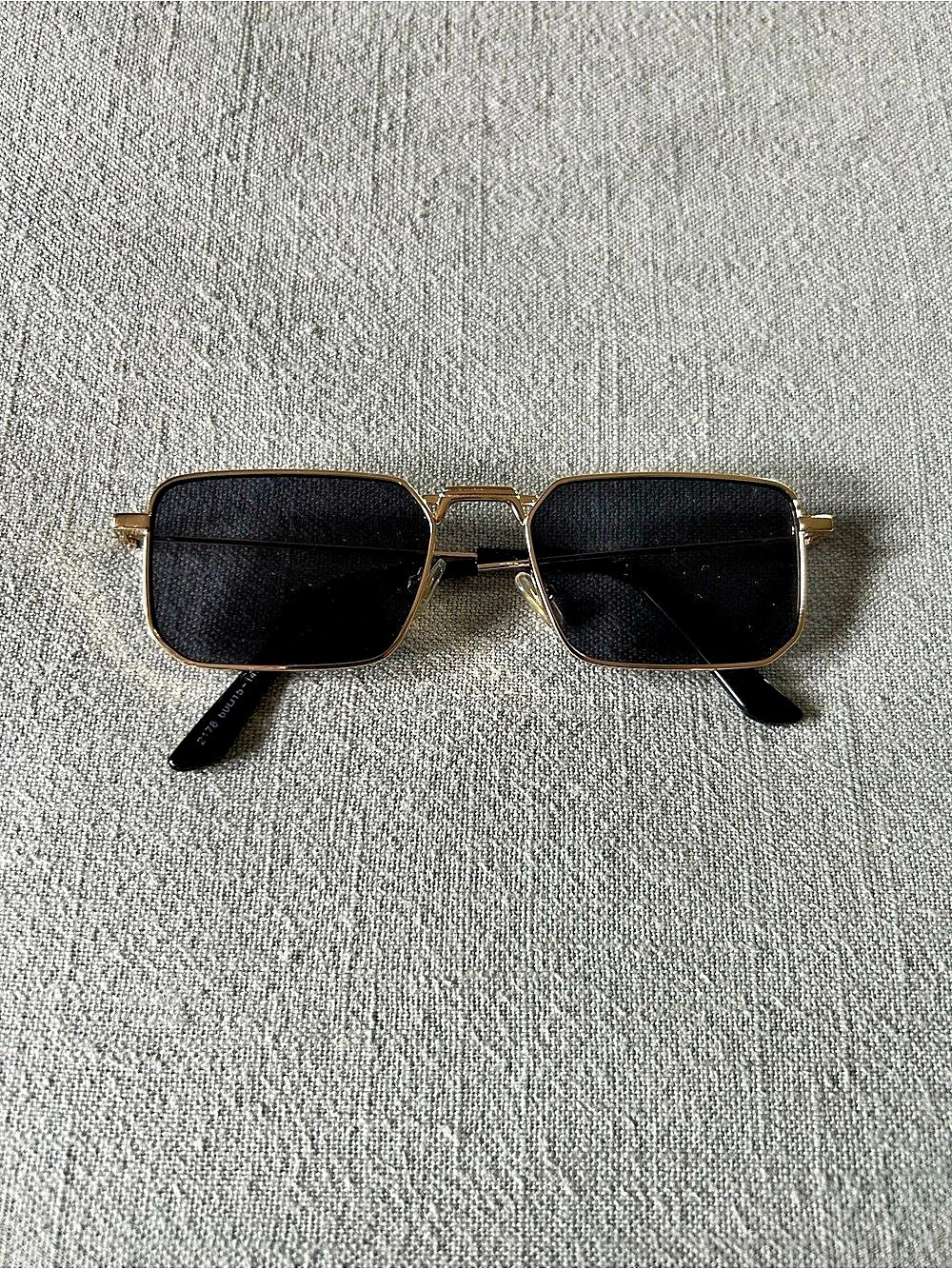 Black & Gold rectangle Sunglasses Like New